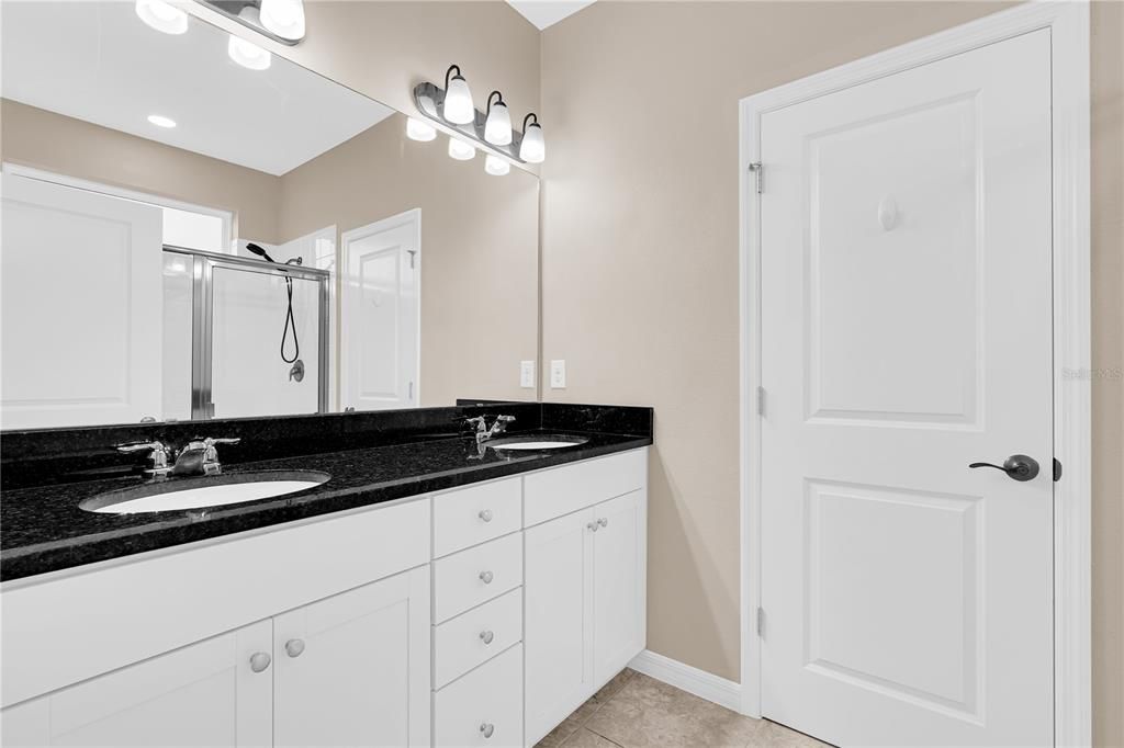 For Rent: $3,000 (4 beds, 4 baths, 2152 Square Feet)