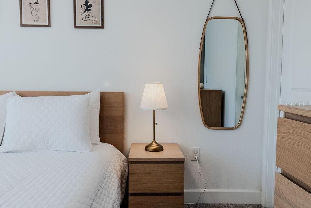 For Sale: $389,000 (4 beds, 3 baths, 1721 Square Feet)