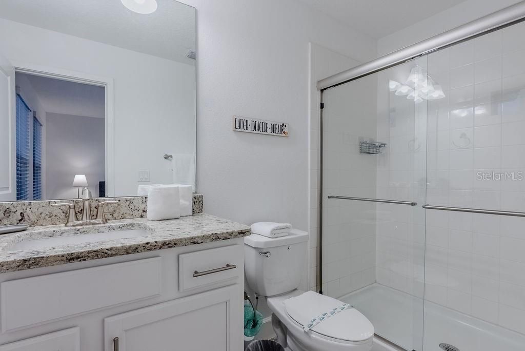 For Sale: $389,000 (4 beds, 3 baths, 1721 Square Feet)