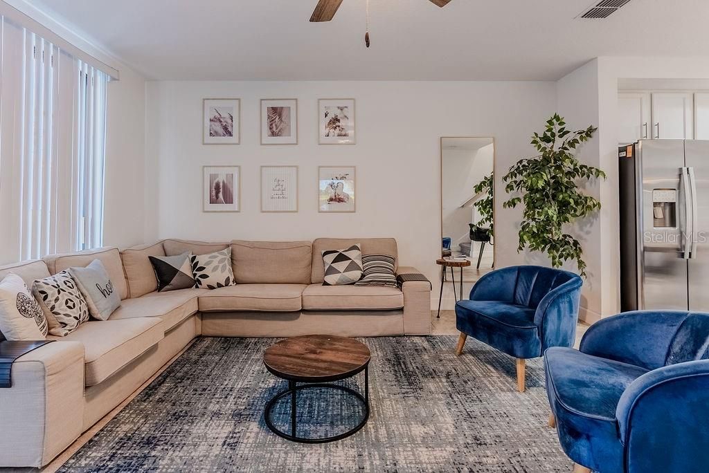 For Sale: $389,000 (4 beds, 3 baths, 1721 Square Feet)