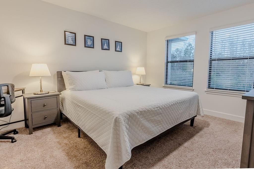 For Sale: $389,000 (4 beds, 3 baths, 1721 Square Feet)