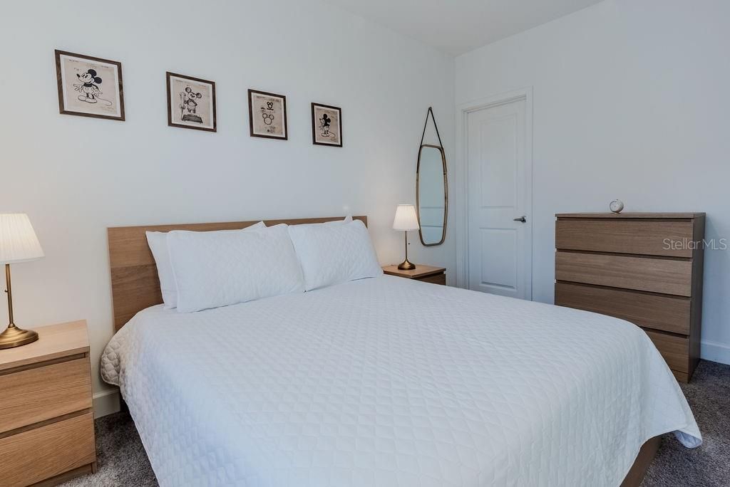 For Sale: $389,000 (4 beds, 3 baths, 1721 Square Feet)