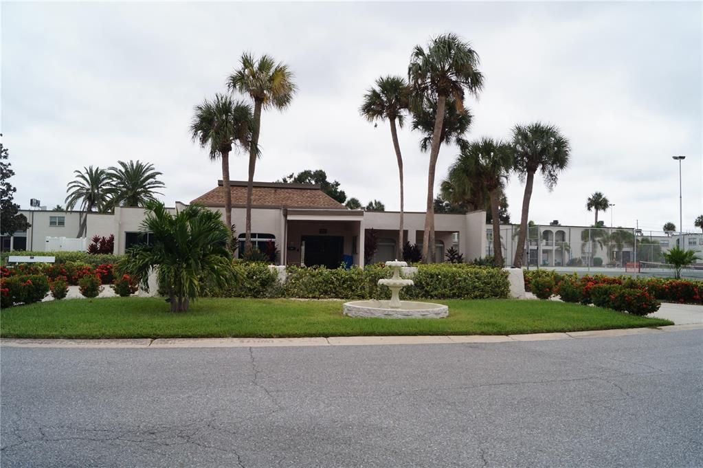 待售: $149,900 (2 贝兹, 2 浴室, 956 平方英尺)