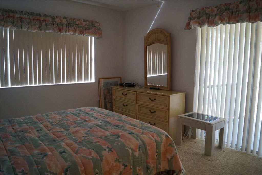 待售: $149,900 (2 贝兹, 2 浴室, 956 平方英尺)