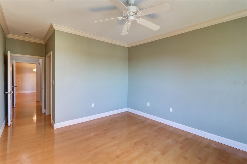 For Sale: $324,950 (2 beds, 2 baths, 1309 Square Feet)
