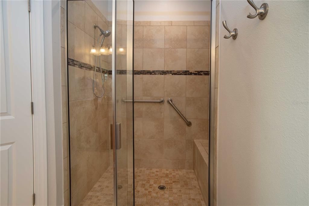 For Rent: $6,500 (2 beds, 2 baths, 1673 Square Feet)