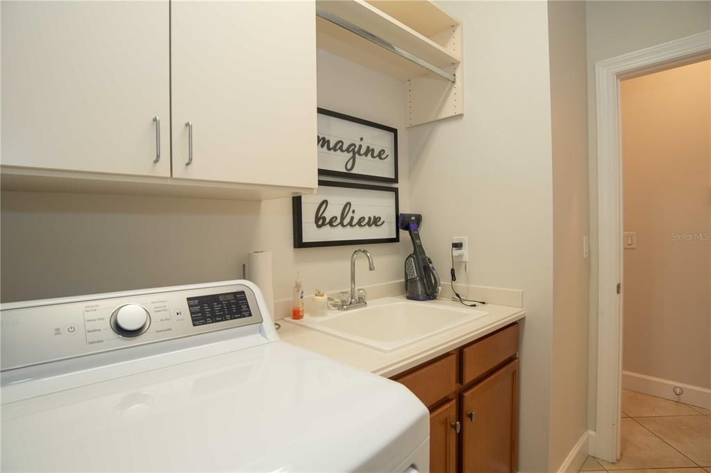 For Rent: $6,500 (2 beds, 2 baths, 1673 Square Feet)