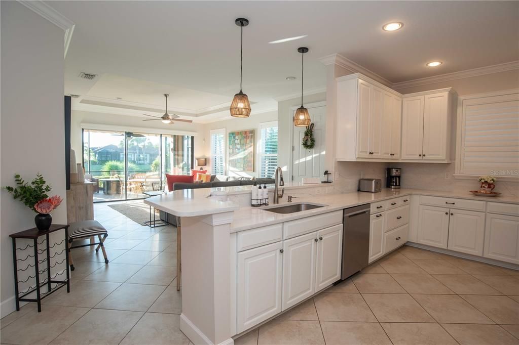 For Rent: $6,500 (2 beds, 2 baths, 1673 Square Feet)