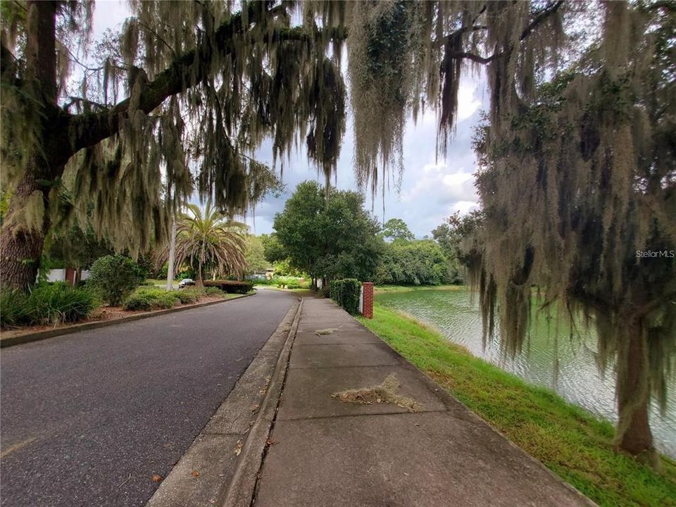 For Sale: $275,000 (3 beds, 2 baths, 1747 Square Feet)