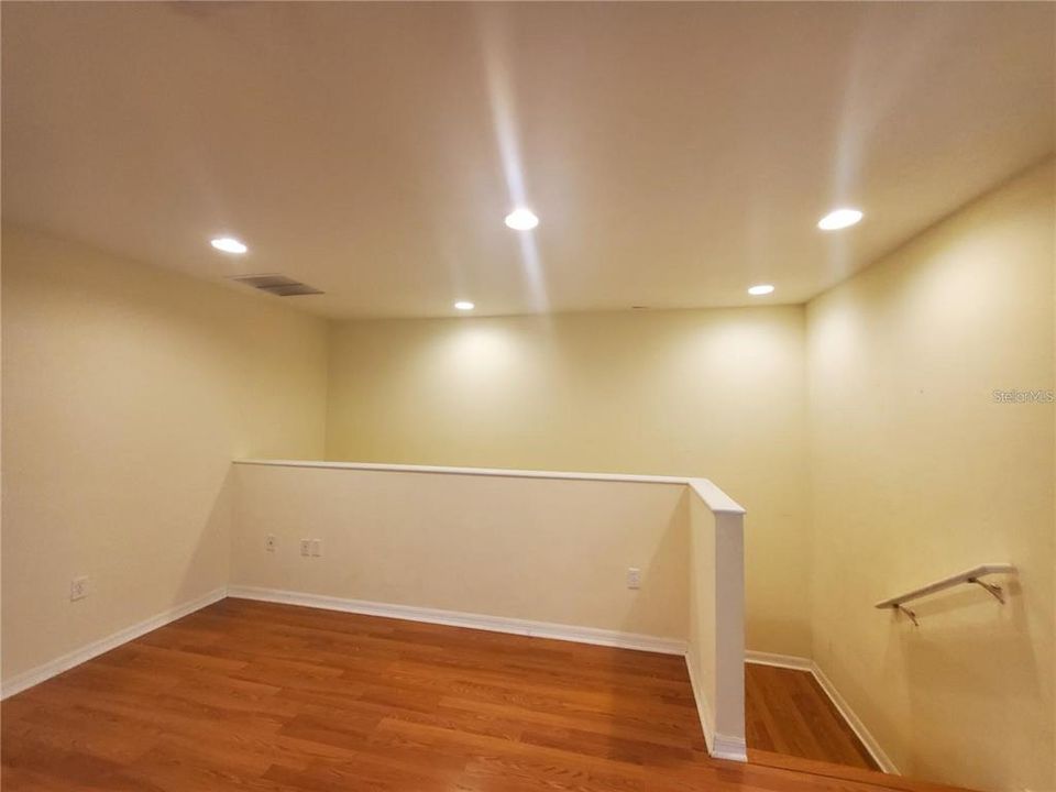 For Sale: $275,000 (3 beds, 2 baths, 1747 Square Feet)