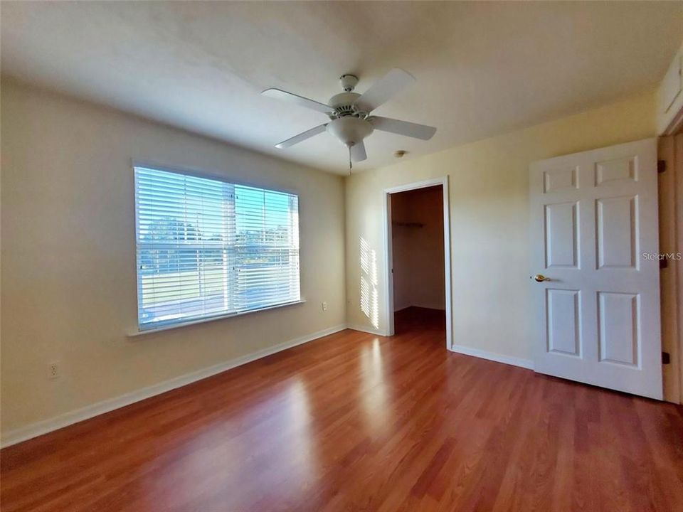 For Sale: $275,000 (3 beds, 2 baths, 1747 Square Feet)