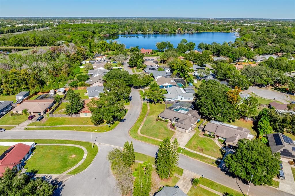 En Venta: $490,000 (4 camas, 2 baños, 1930 Pies cuadrados)