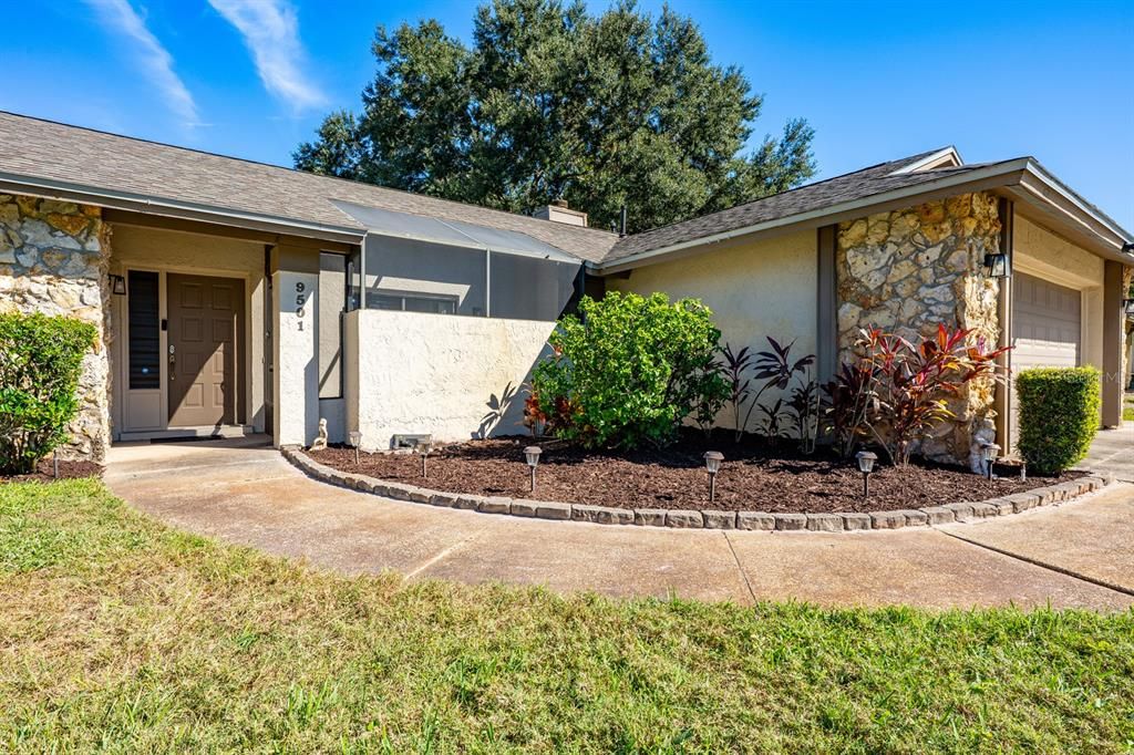 En Venta: $490,000 (4 camas, 2 baños, 1930 Pies cuadrados)