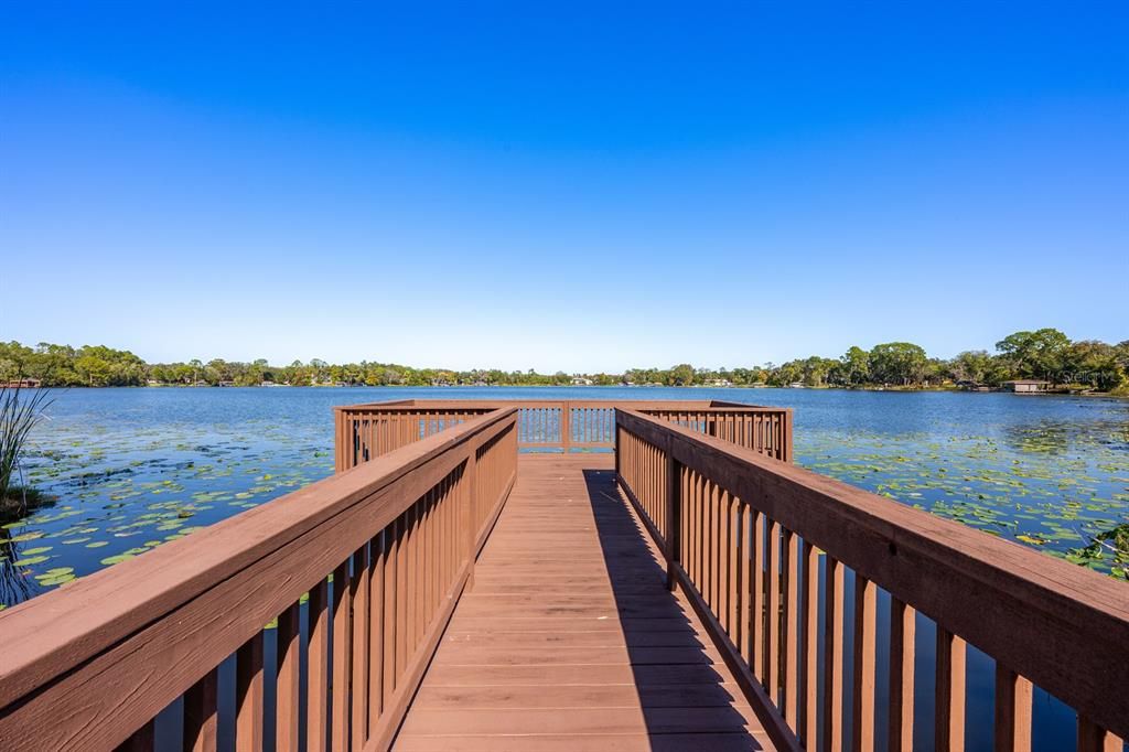 En Venta: $490,000 (4 camas, 2 baños, 1930 Pies cuadrados)