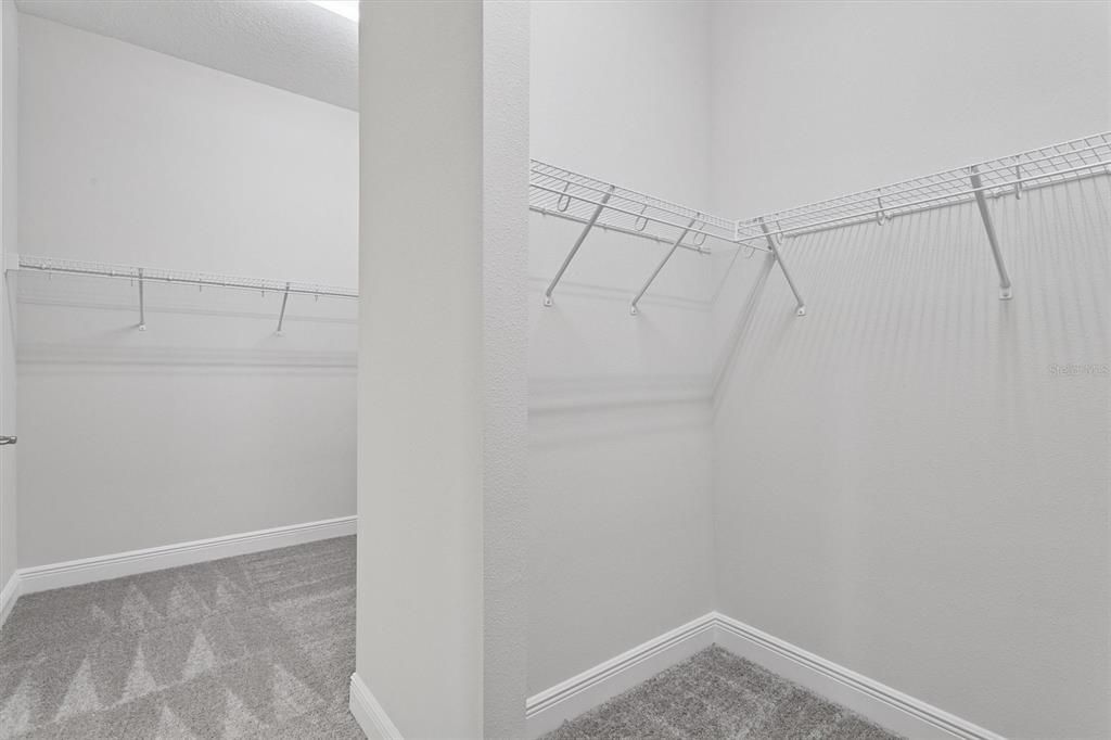 For Sale: $934,990 (4 beds, 4 baths, 3922 Square Feet)