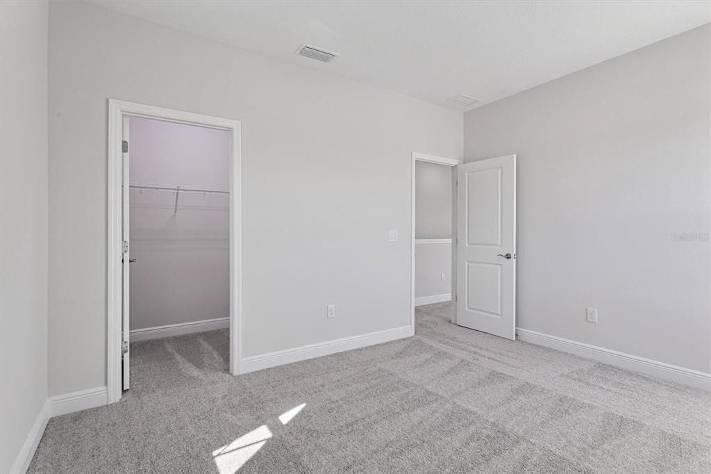 For Sale: $934,990 (4 beds, 4 baths, 3922 Square Feet)