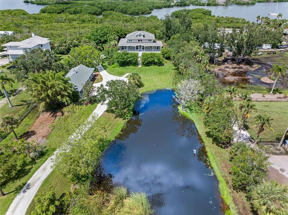 For Sale: $1,750,000 (4 beds, 3 baths, 3043 Square Feet)