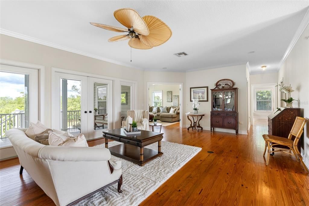 For Sale: $1,750,000 (4 beds, 3 baths, 3043 Square Feet)