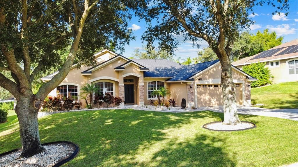 Под контрактом: $515,000 (3 спален, 2 ванн, 1967 Квадратных фут)