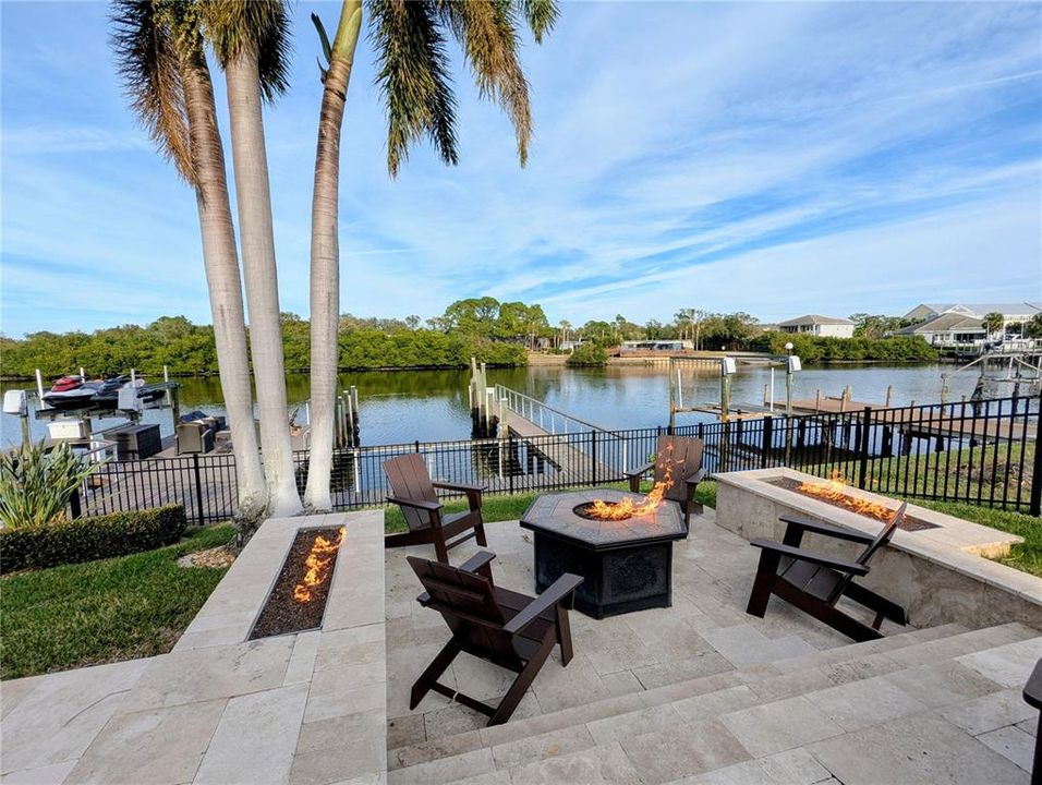 En Venta: $1,945,000 (4 camas, 2 baños, 3110 Pies cuadrados)