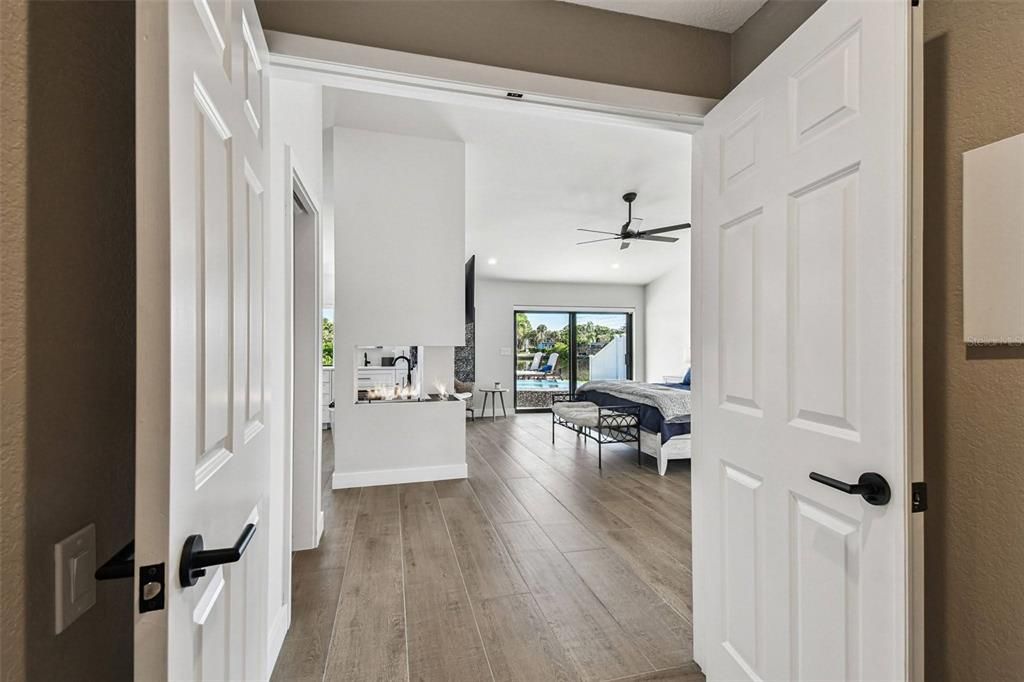 En Venta: $1,945,000 (4 camas, 2 baños, 3110 Pies cuadrados)