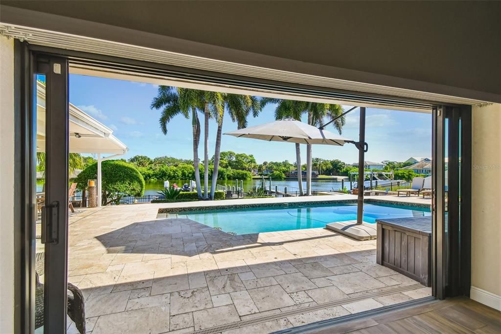 En Venta: $1,945,000 (4 camas, 2 baños, 3110 Pies cuadrados)