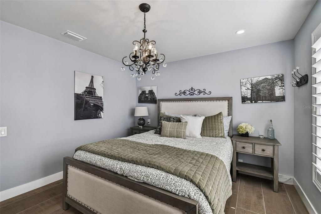 En Venta: $1,945,000 (4 camas, 2 baños, 3110 Pies cuadrados)