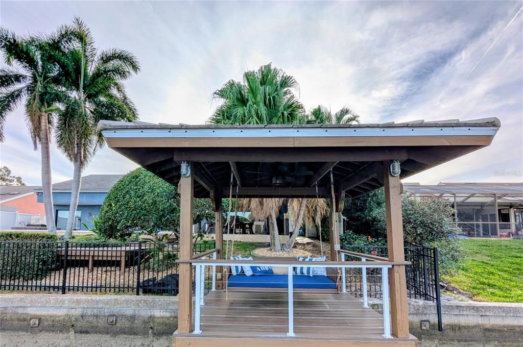 En Venta: $1,945,000 (4 camas, 2 baños, 3110 Pies cuadrados)