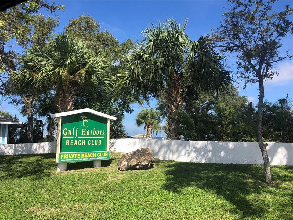 For Sale: $579,900 (0.70 acres)