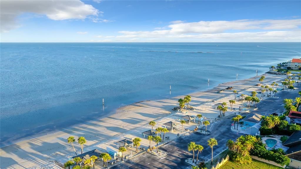 For Sale: $579,900 (0.70 acres)