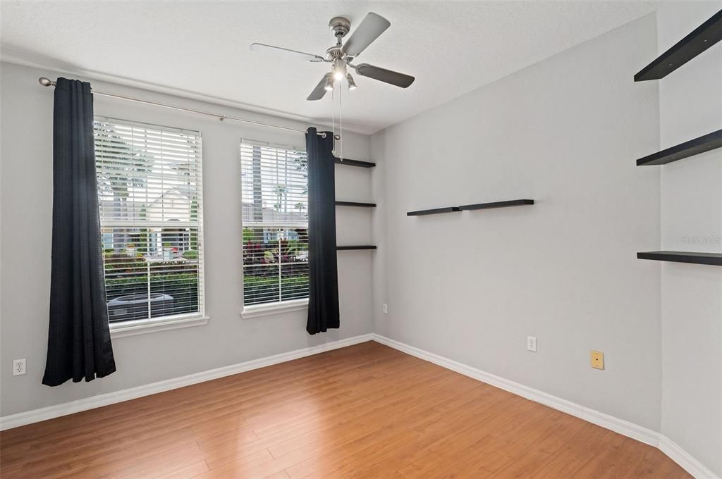 待售: $324,000 (3 贝兹, 2 浴室, 1455 平方英尺)