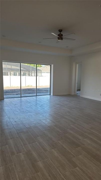 На продажу: $844,910 (4 спален, 4 ванн, 2733 Квадратных фут)