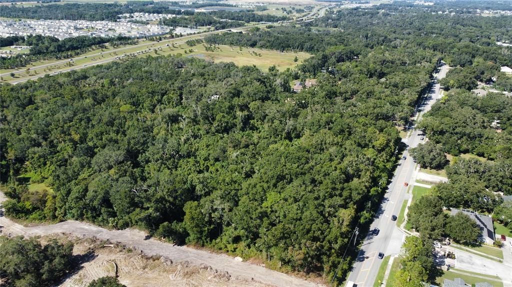 待售: $2,500,000 (2.10 acres)