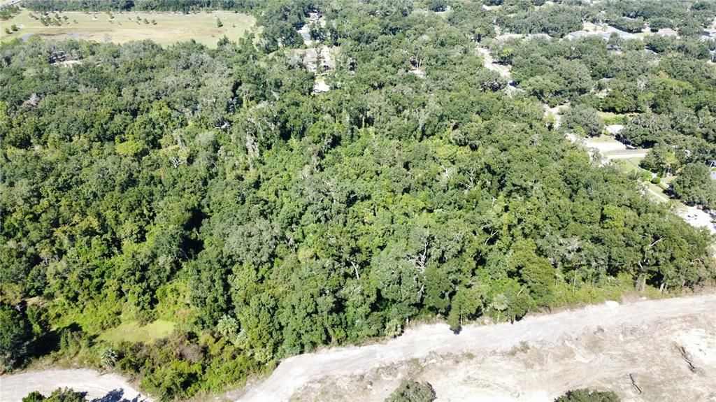 待售: $2,500,000 (2.10 acres)