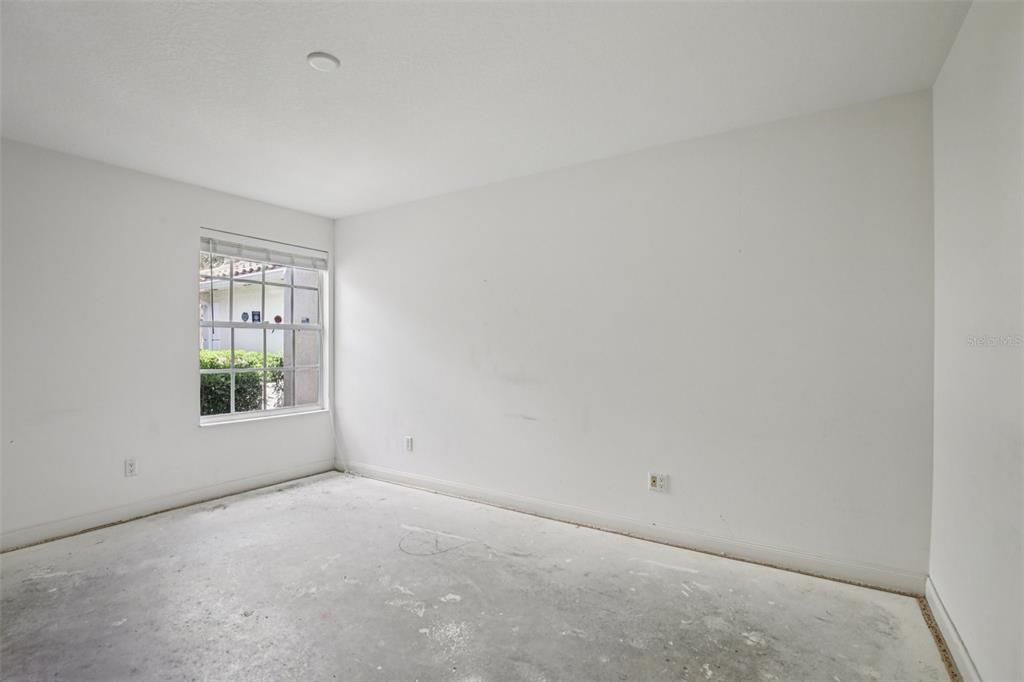 Под контрактом: $350,000 (2 спален, 2 ванн, 1534 Квадратных фут)