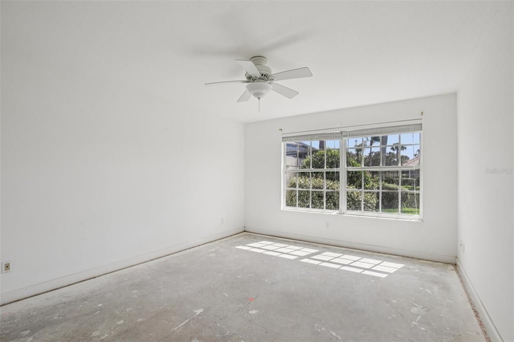 Под контрактом: $350,000 (2 спален, 2 ванн, 1534 Квадратных фут)