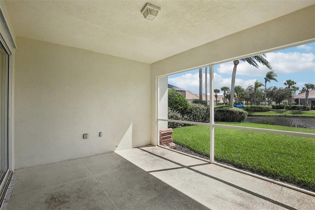 Под контрактом: $350,000 (2 спален, 2 ванн, 1534 Квадратных фут)