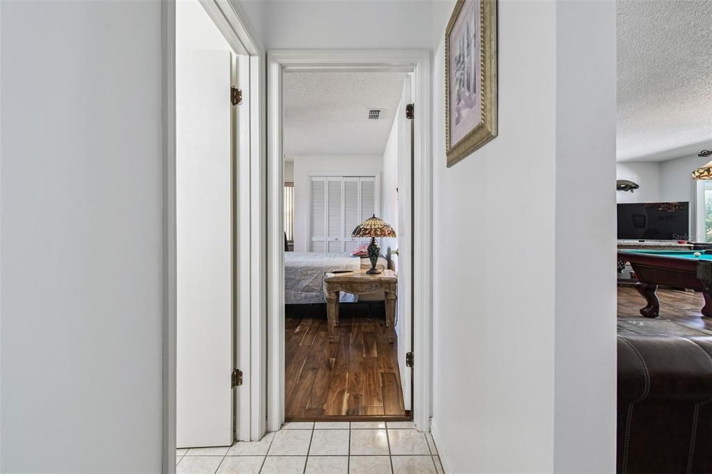 For Sale: $389,000 (2 beds, 2 baths, 1882 Square Feet)