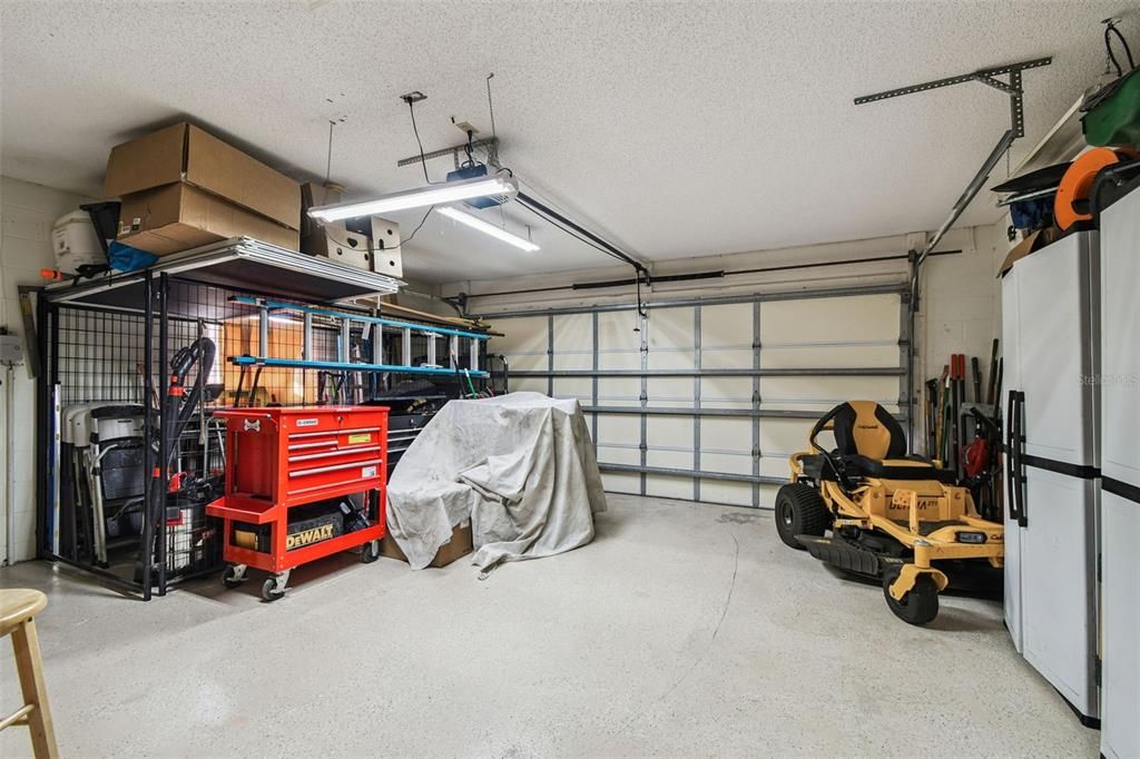 For Sale: $389,000 (2 beds, 2 baths, 1882 Square Feet)