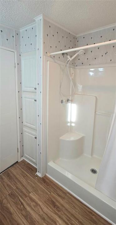 待售: $195,000 (2 贝兹, 2 浴室, 1080 平方英尺)