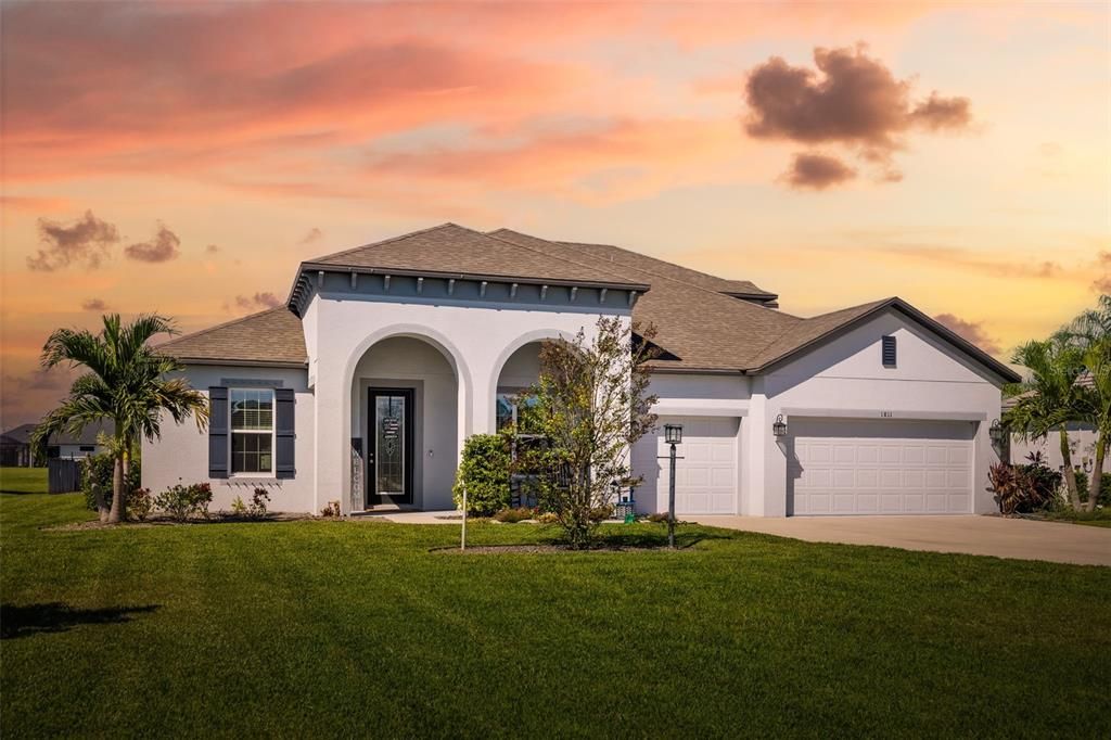 For Sale: $1,000,000 (4 beds, 4 baths, 3542 Square Feet)