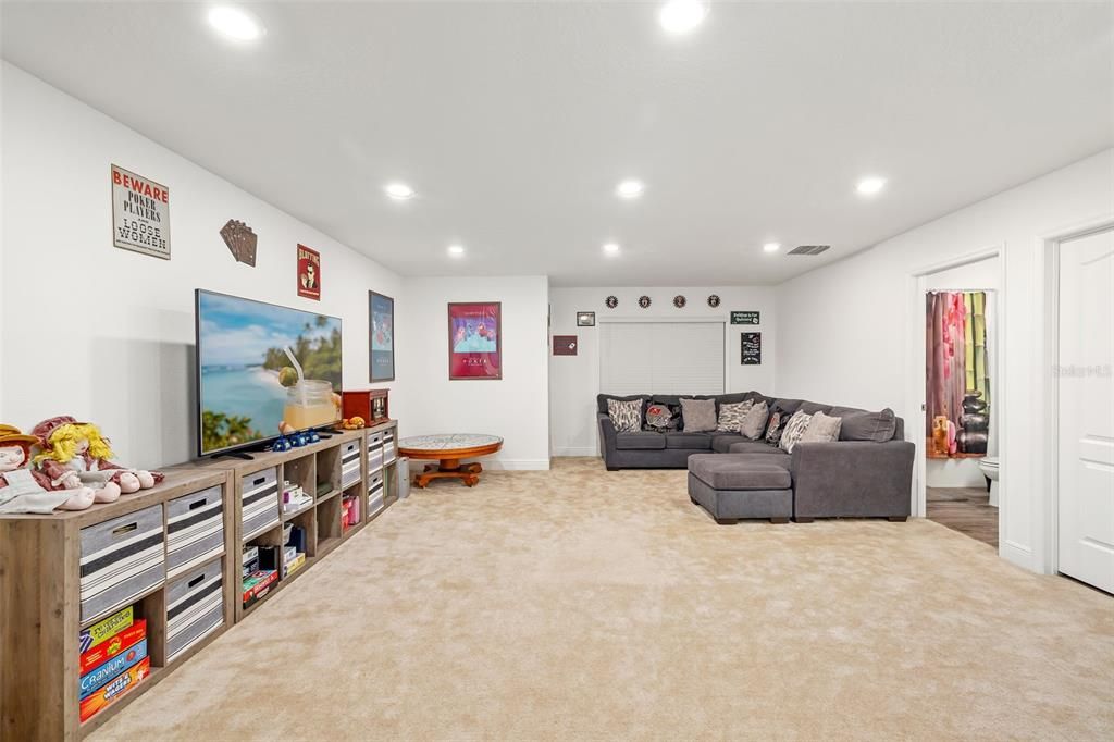 For Sale: $1,000,000 (4 beds, 4 baths, 3542 Square Feet)