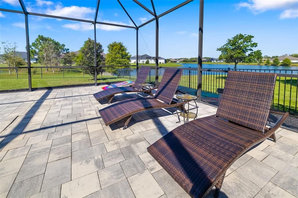 For Sale: $1,000,000 (4 beds, 4 baths, 3542 Square Feet)