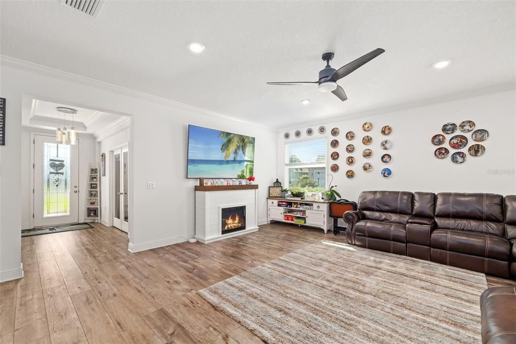 For Sale: $1,000,000 (4 beds, 4 baths, 3542 Square Feet)