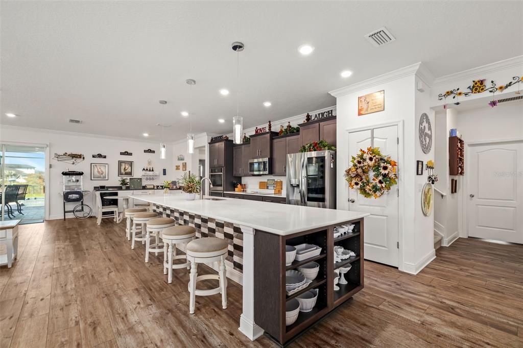 For Sale: $1,000,000 (4 beds, 4 baths, 3542 Square Feet)