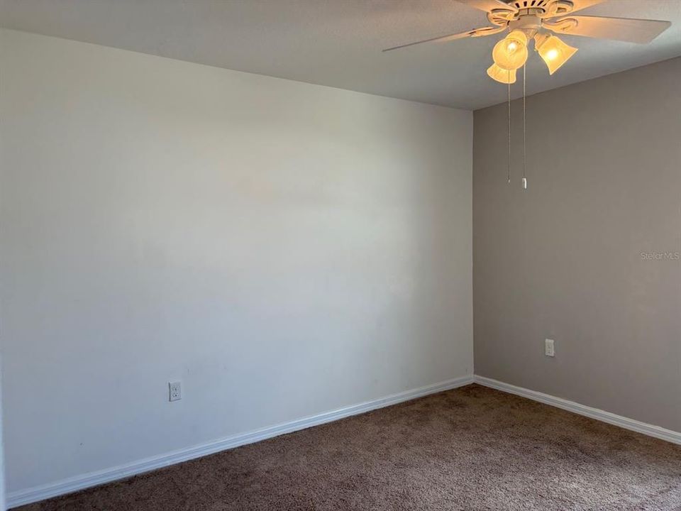 For Sale: $359,900 (4 beds, 2 baths, 2505 Square Feet)