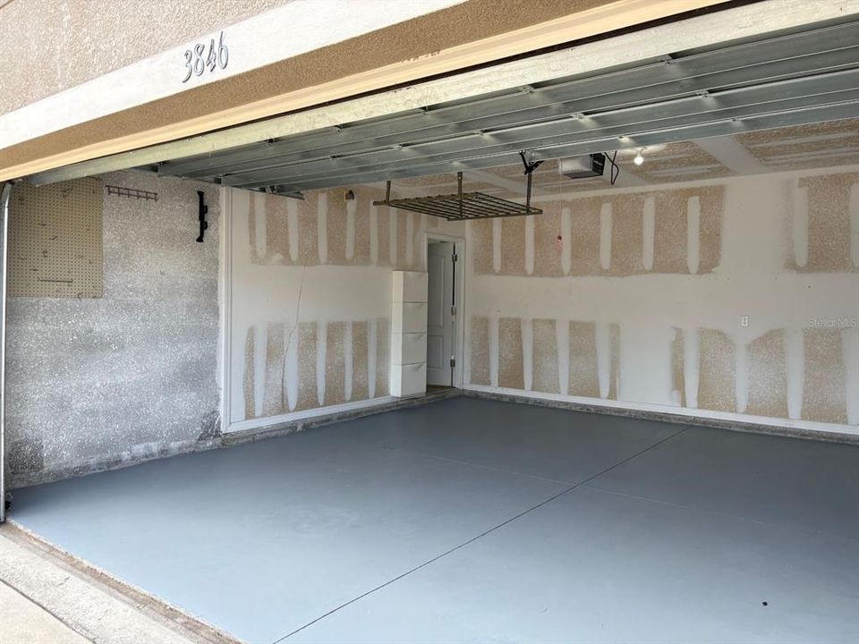 For Sale: $359,900 (4 beds, 2 baths, 2505 Square Feet)