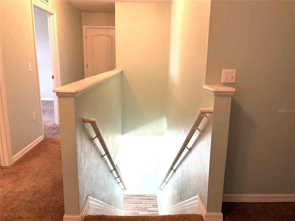 For Sale: $359,900 (4 beds, 2 baths, 2505 Square Feet)