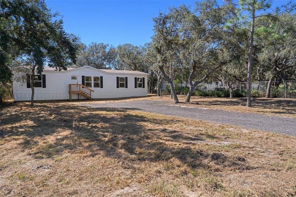 For Sale: $245,000 (3 beds, 2 baths, 1475 Square Feet)