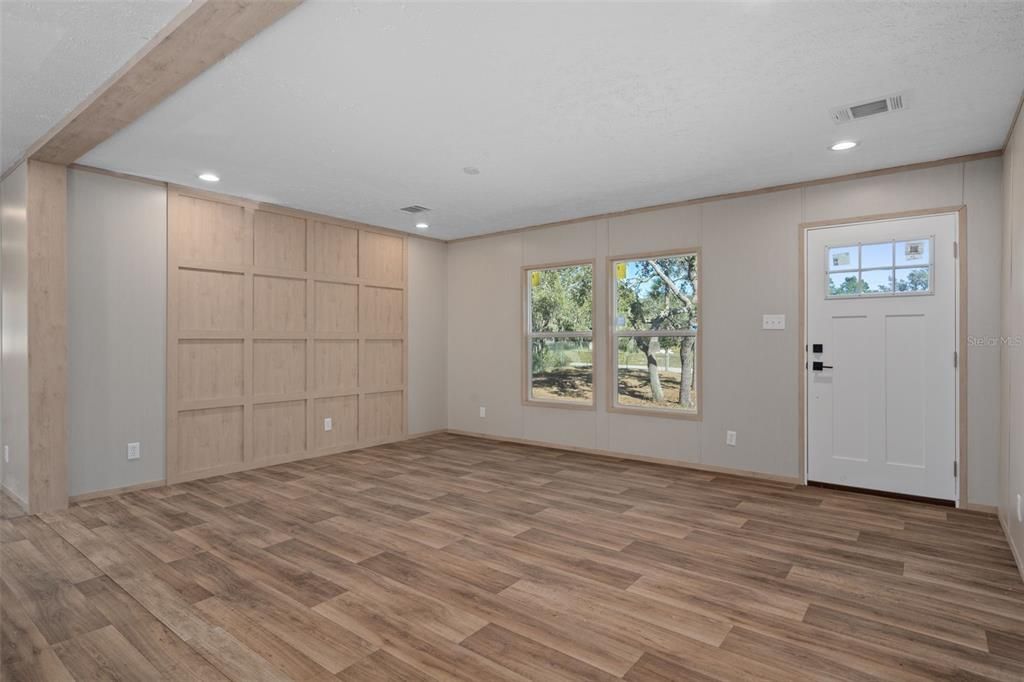 For Sale: $245,000 (3 beds, 2 baths, 1475 Square Feet)